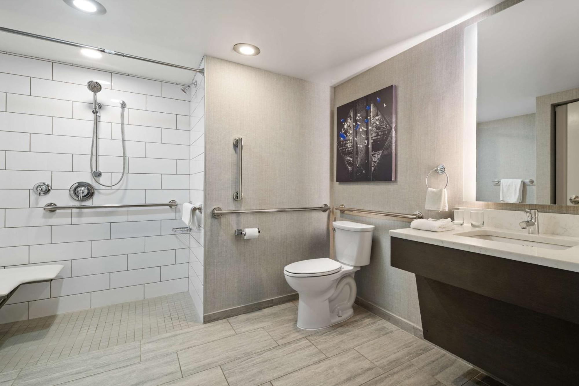 Hotel Doubletree By Hilton Pittsburgh Airport à Moon Township Extérieur photo