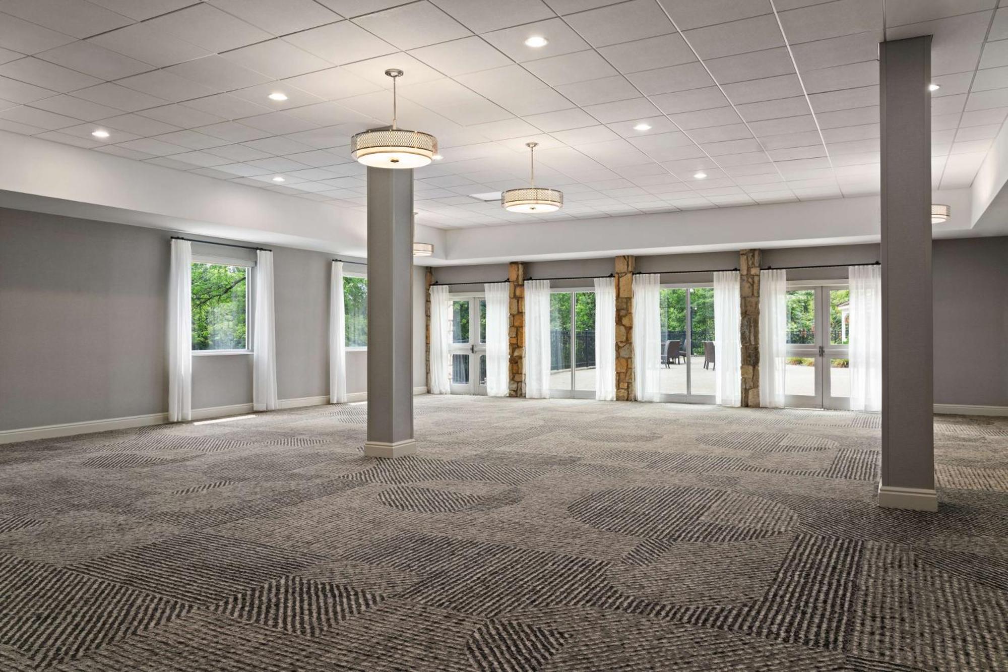 Hotel Doubletree By Hilton Pittsburgh Airport à Moon Township Extérieur photo